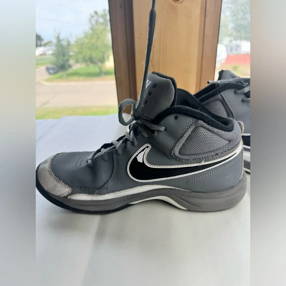 Nike The Overplay VII NBK